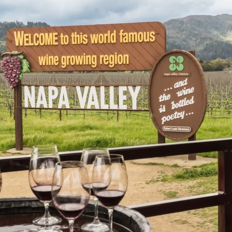 Welcome to Napa Valley signage as seen aboard the Wine Train
