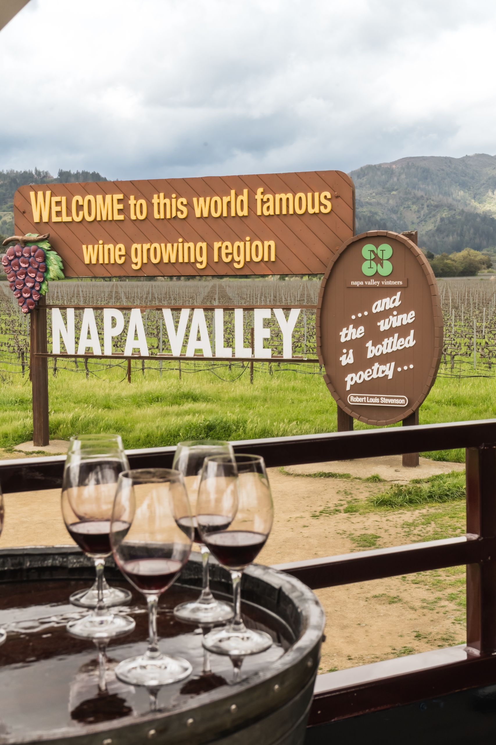 Welcome to Napa Valley signage as seen aboard the Wine Train
