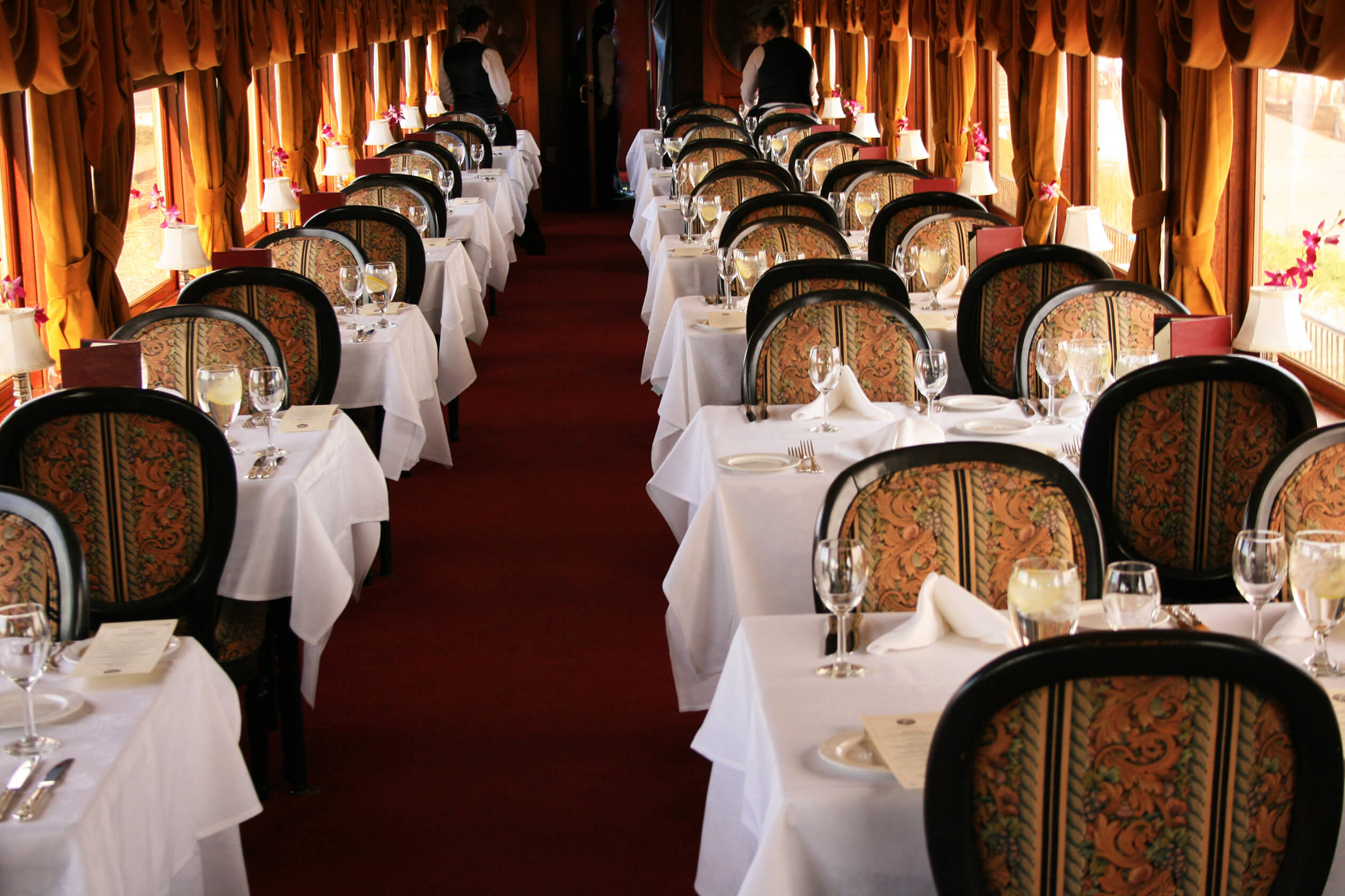 Elegant dinner car aboard the Wine Train