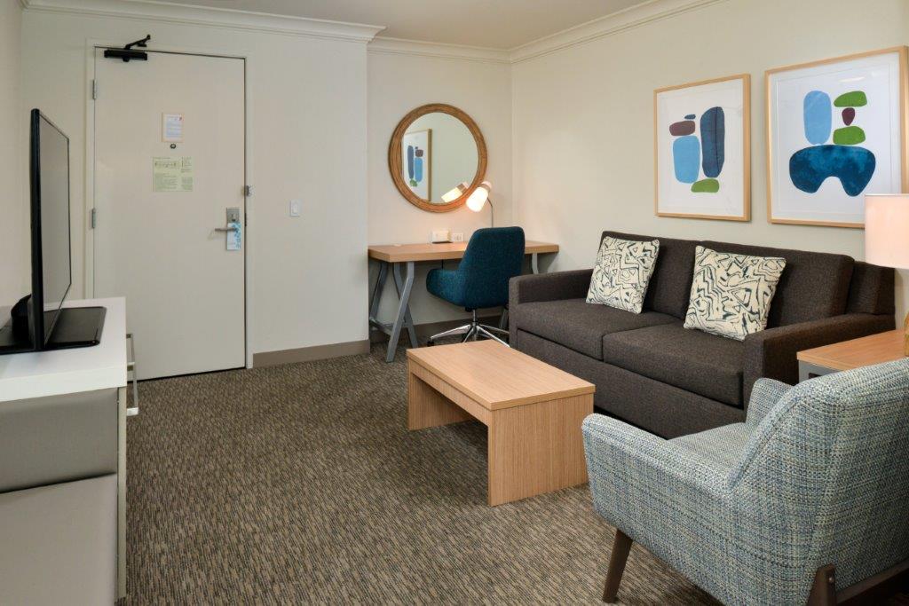 King bed accommodation with lounge area